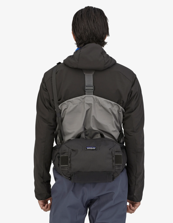 Patagonia Stealth Hip Pack Model Back Patagonia Stealth Hip Pack Model Back